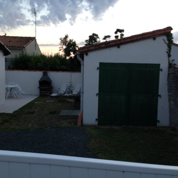 Photo 5: An accomodation located in La Flotte-en-Ré on ile de Ré.