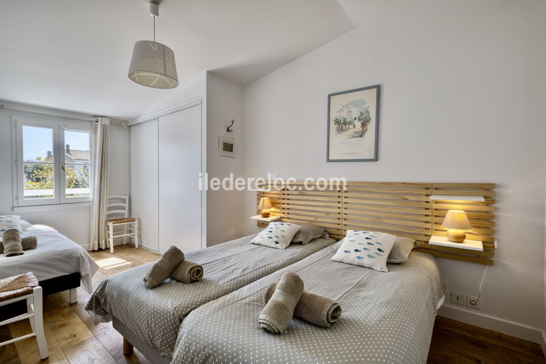 Photo 12: An accomodation located in Saint-Martin-de-Ré on ile de Ré.