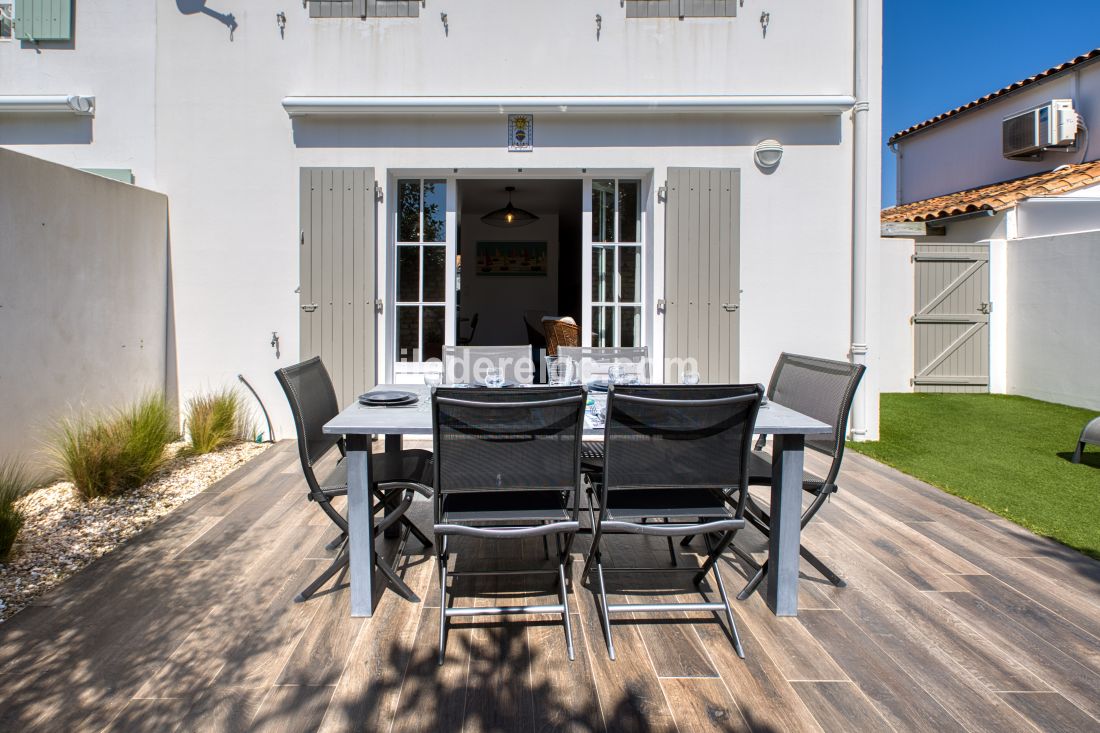 Photo 16: An accomodation located in Saint-Martin-de-Ré on ile de Ré.