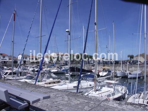 Photo 12: An accomodation located in Saint-Martin-de-Ré on ile de Ré.