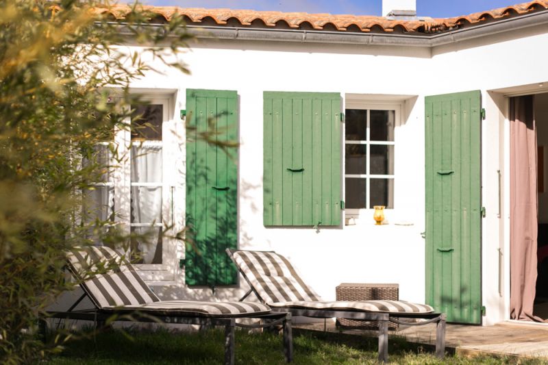 Photo 5: An accomodation located in La Flotte-en-Ré on ile de Ré.