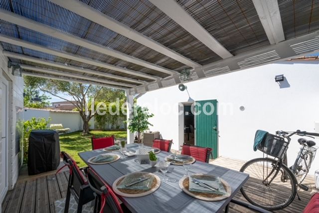 Photo 4: An accomodation located in La Flotte-en-Ré on ile de Ré.
