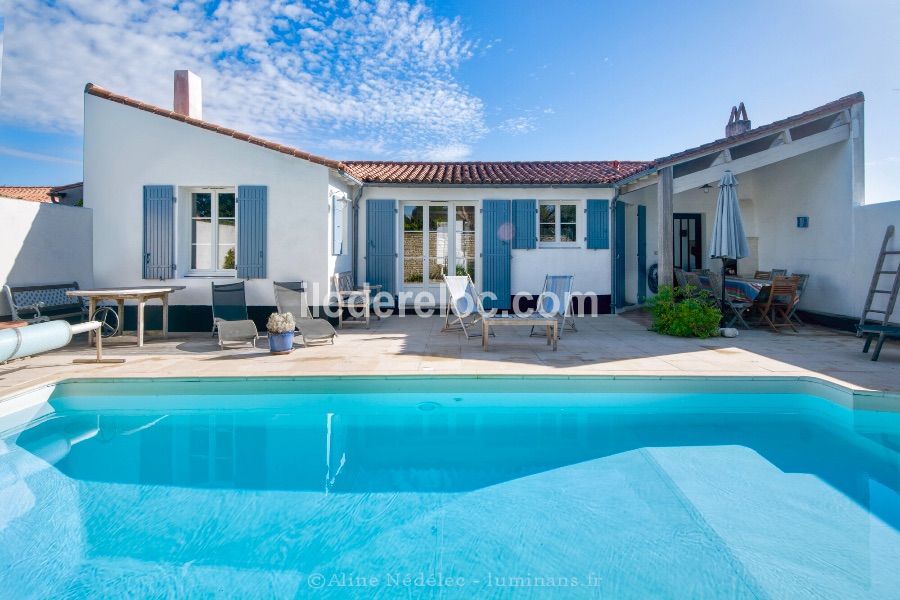 ile de ré Charming house with heated private pool not overlooked 5 min from the beach