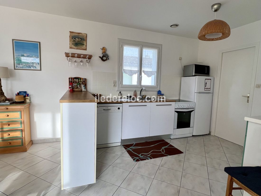 Photo 12: An accomodation located in Le Bois-Plage-en-R&eacute; on ile de R&eacute;.