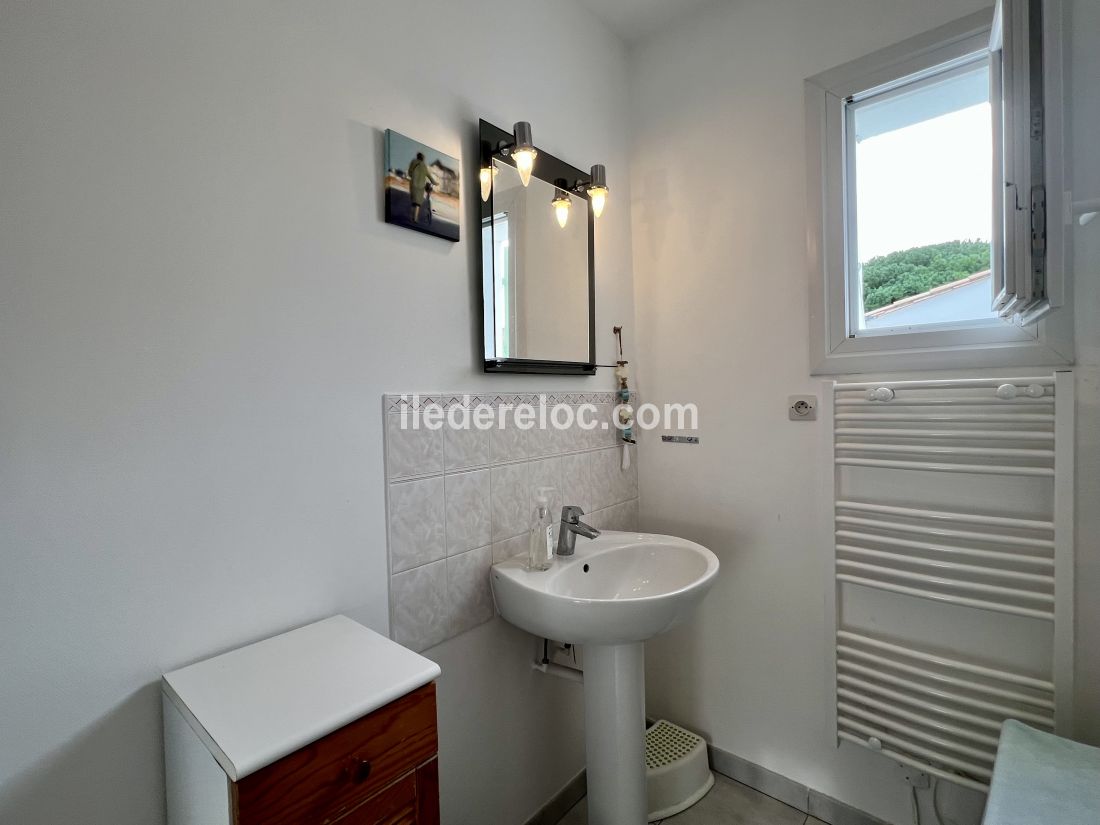 Photo 21: An accomodation located in Le Bois-Plage-en-R&eacute; on ile de R&eacute;.