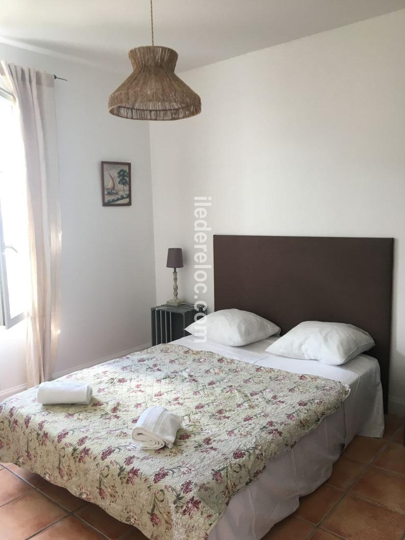 Photo 9: An accomodation located in Sainte-Marie-de-Ré on ile de Ré.