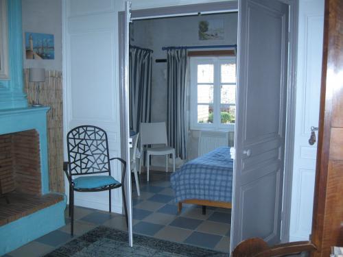 Photo 8: An accomodation located in La Flotte-en-Ré on ile de Ré.