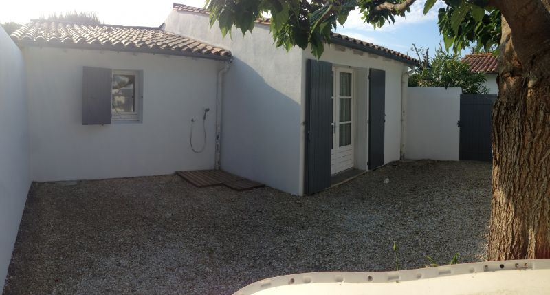 Photo 8: An accomodation located in Les Portes-en-Ré on ile de Ré.