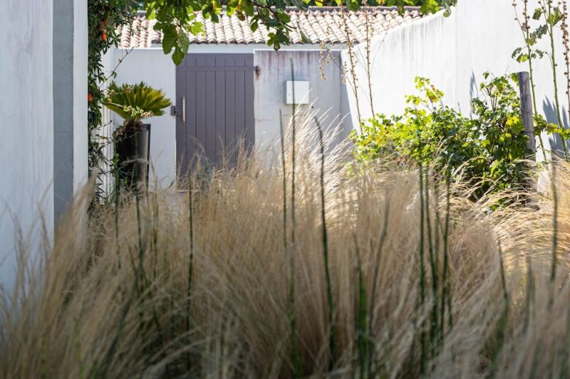 Photo 8: An accomodation located in Le Bois-Plage-en-Ré on ile de Ré.