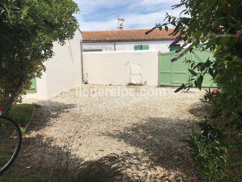 Photo 10: An accomodation located in Saint-Clément-des-Baleines on ile de Ré.