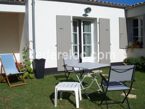 Photo 8: An accomodation located in Les Portes-en-R&eacute; on ile de R&eacute;.