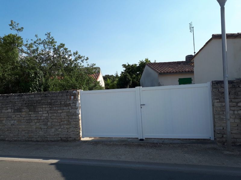 Photo 45: An accomodation located in La Flotte-en-Ré on ile de Ré.