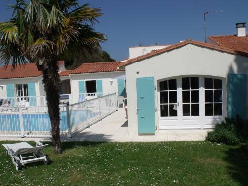 Photo 4: An accomodation located in La Flotte-en-Ré on ile de Ré.