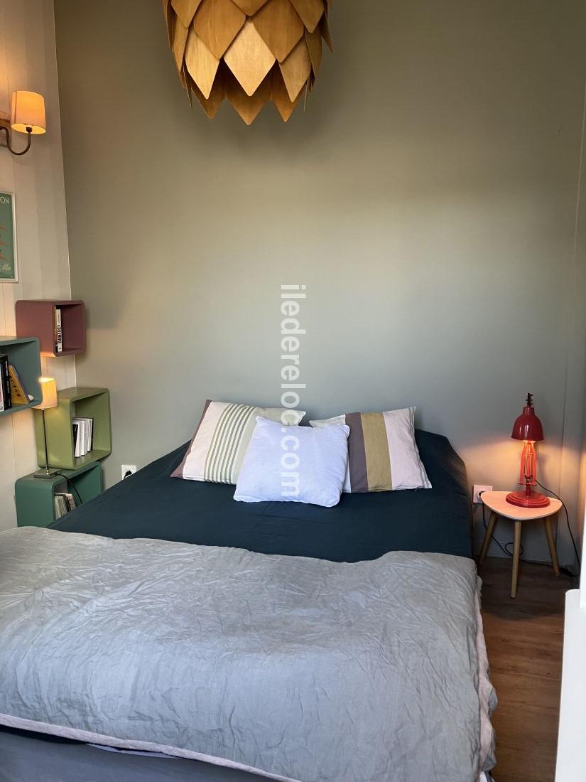 Photo 9: An accomodation located in La Couarde-sur-mer on ile de R&eacute;.