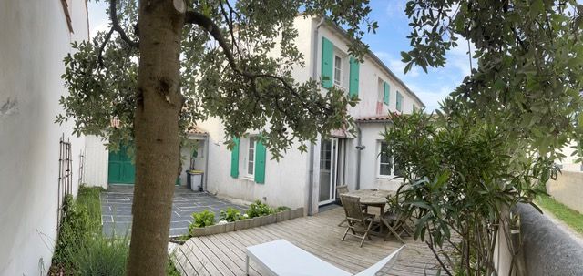 Photo 4: An accomodation located in Saint-Clément-des-Baleines on ile de Ré.