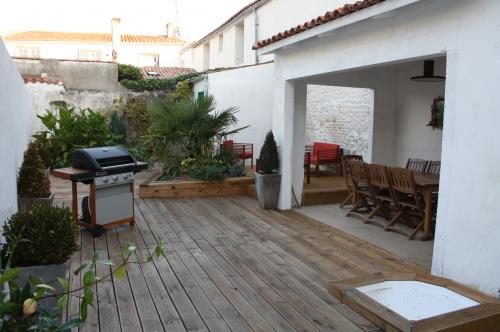 Photo 7: An accomodation located in Le Bois-Plage-en-Ré on ile de Ré.