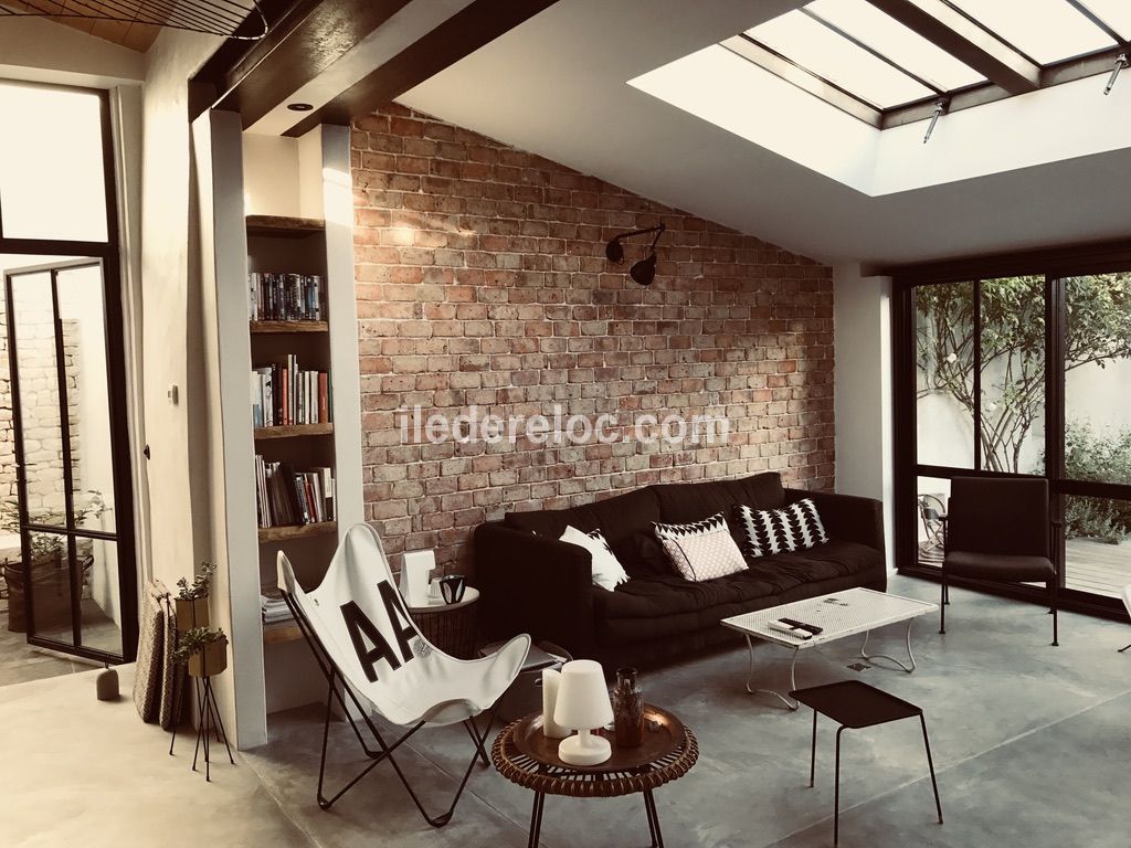 Photo 10: An accomodation located in Ars en R&eacute; on ile de R&eacute;.