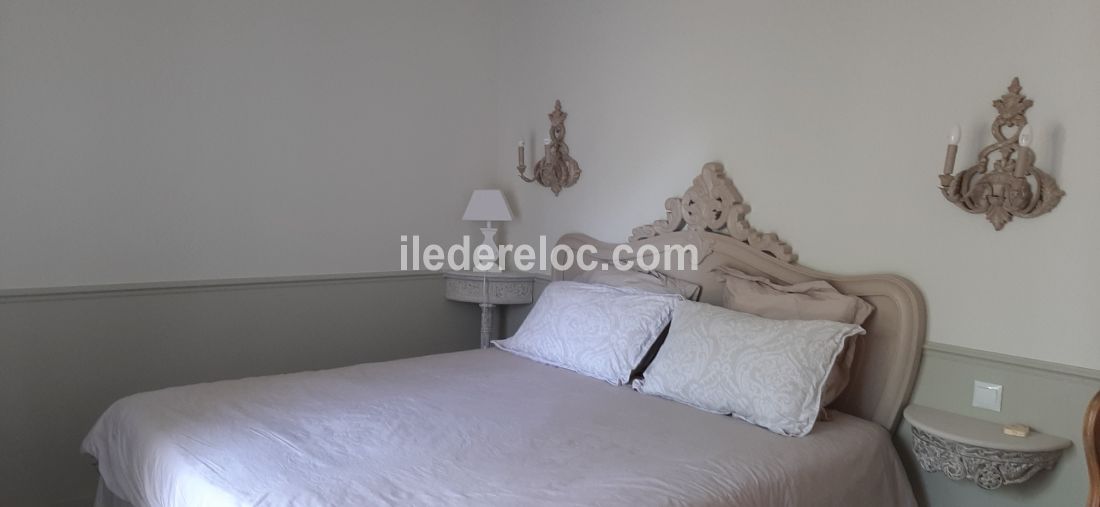 Photo 5: An accomodation located in Saint-Cl&eacute;ment-des-Baleines on ile de R&eacute;.
