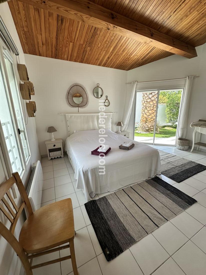 Photo 10: An accomodation located in La Flotte-en-Ré on ile de Ré.