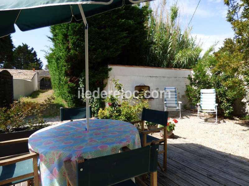 Photo 4: An accomodation located in La Couarde-sur-mer on ile de Ré.