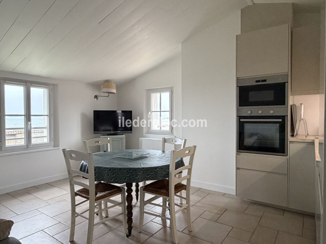 Photo 5: An accomodation located in La Flotte-en-R&eacute; on ile de R&eacute;.