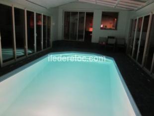 Ile de Ré:Le clos des ajoncs - villa with heated indoor swimming pool for 12 people