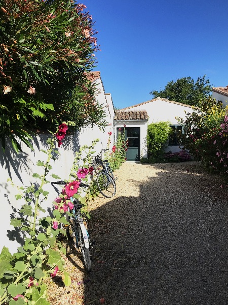 Photo 5: An accomodation located in Ars en Ré on ile de Ré.