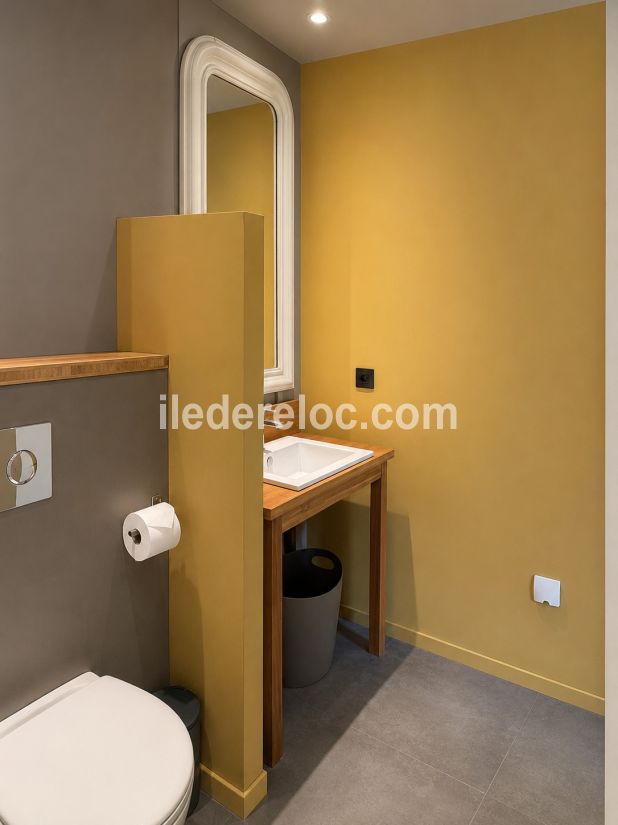 Photo 8: An accomodation located in La Flotte-en-R&eacute; on ile de R&eacute;.