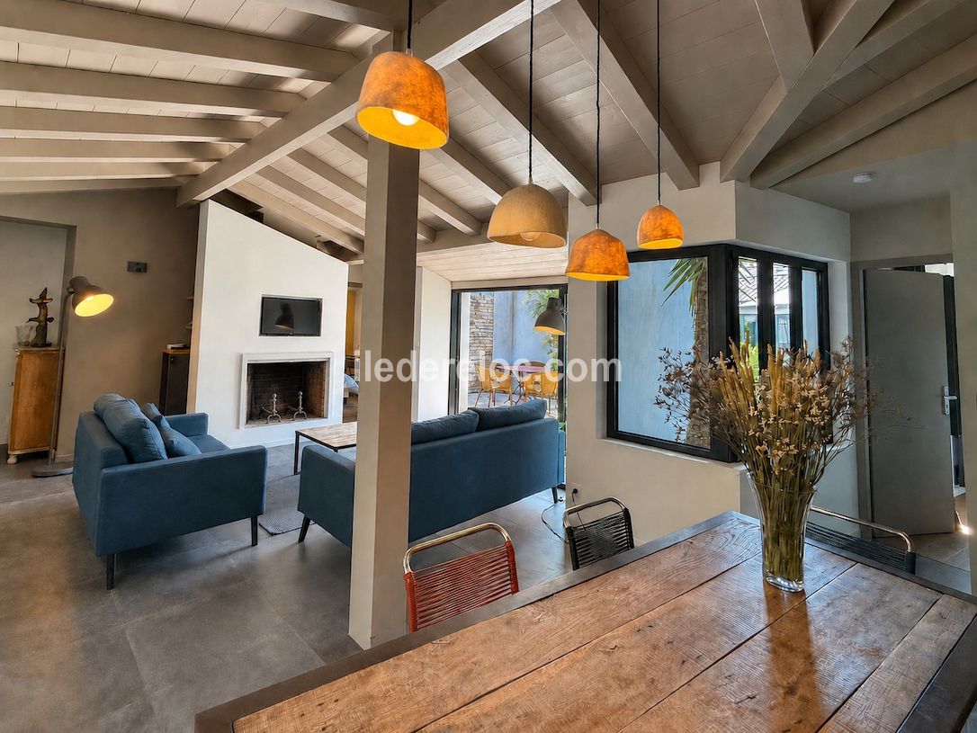 Photo 5: An accomodation located in La Flotte-en-R&eacute; on ile de R&eacute;.