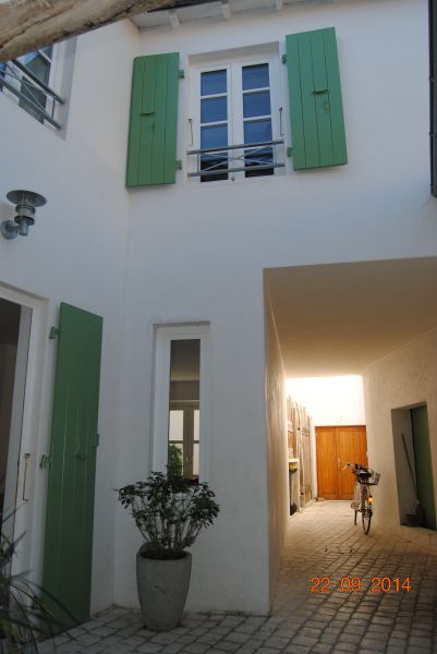 Photo 4: An accomodation located in La Couarde-sur-mer on ile de Ré.