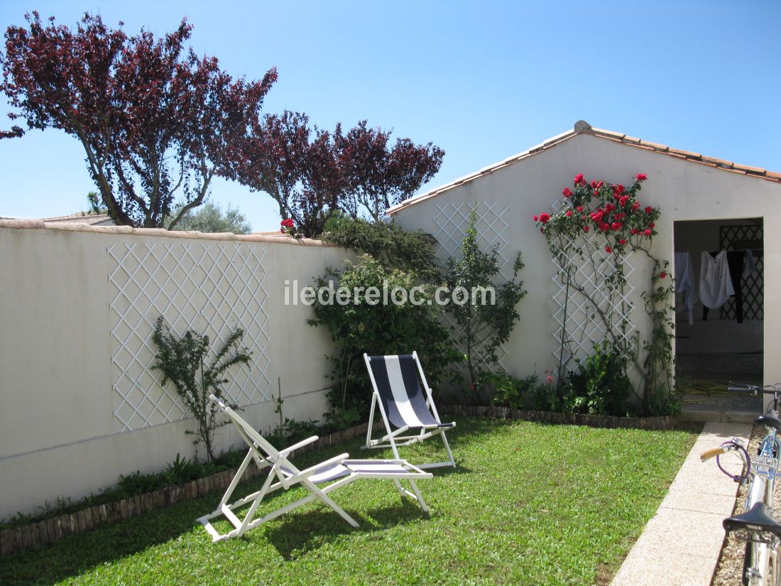 Photo 18: An accomodation located in Saint-Martin-de-Ré on ile de Ré.