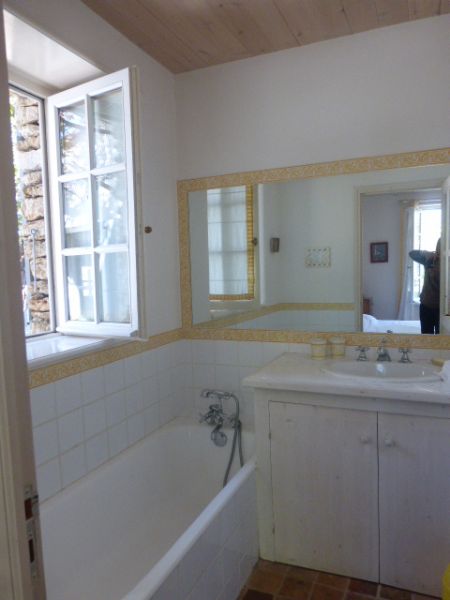 Photo 15: An accomodation located in Les Portes-en-R&eacute; on ile de R&eacute;.