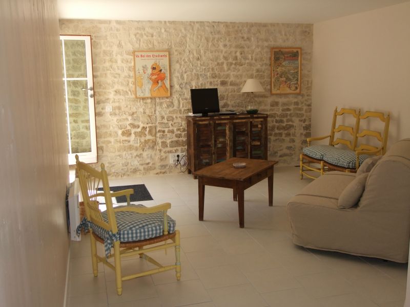 Photo 15: An accomodation located in Sainte-Marie-de-Ré on ile de Ré.