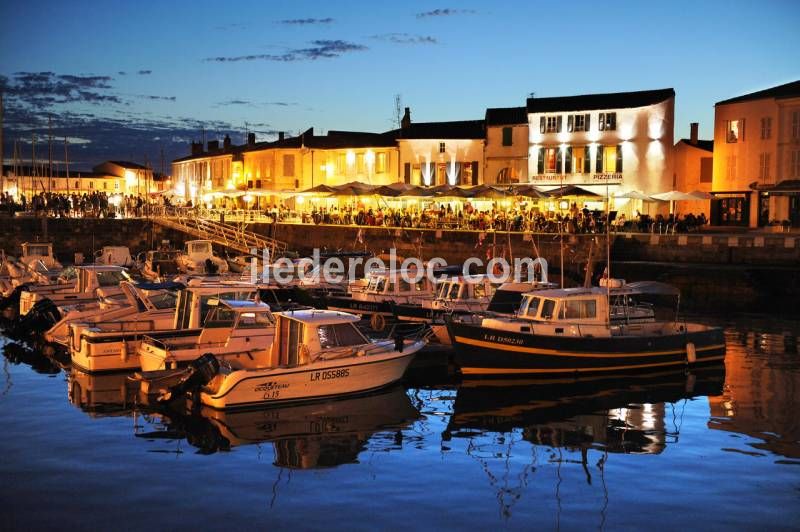 Photo 17: An accomodation located in Saint-Martin-de-Ré on ile de Ré.