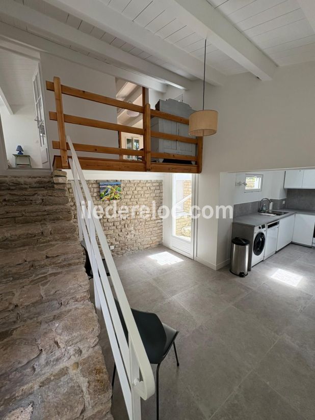 Photo 8: An accomodation located in Les Portes-en-R&eacute; on ile de R&eacute;.