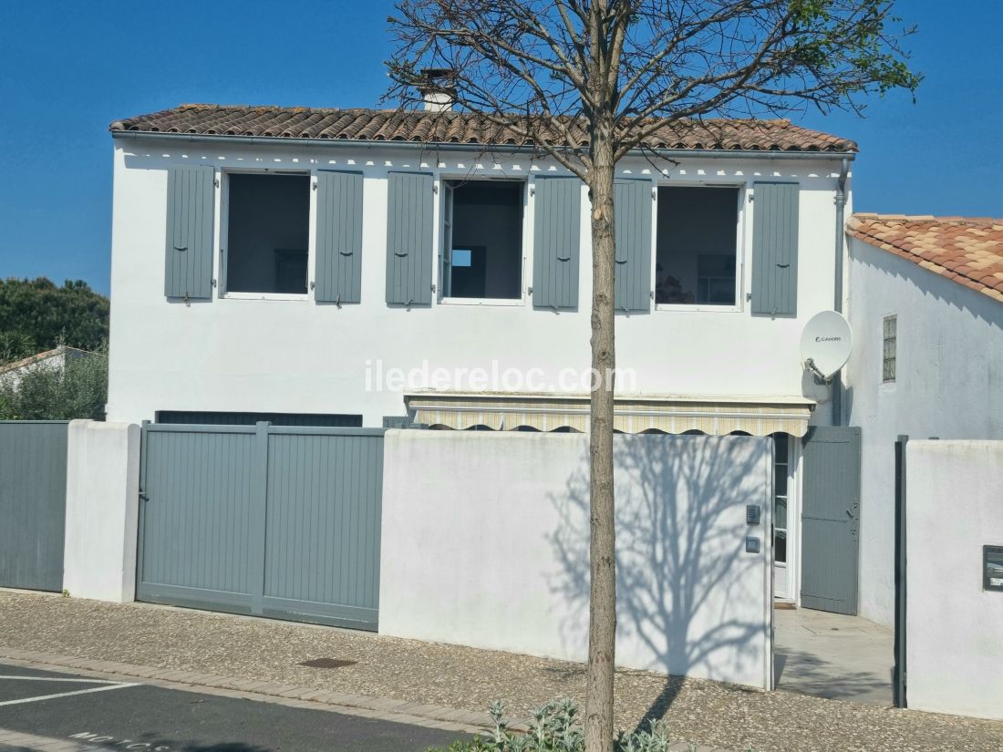 Photo 28: An accomodation located in La Couarde-sur-mer on ile de Ré.