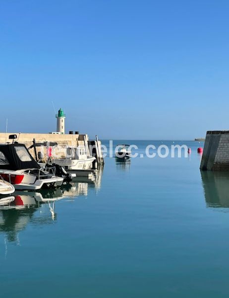 Photo 19: An accomodation located in La Flotte-en-Ré on ile de Ré.