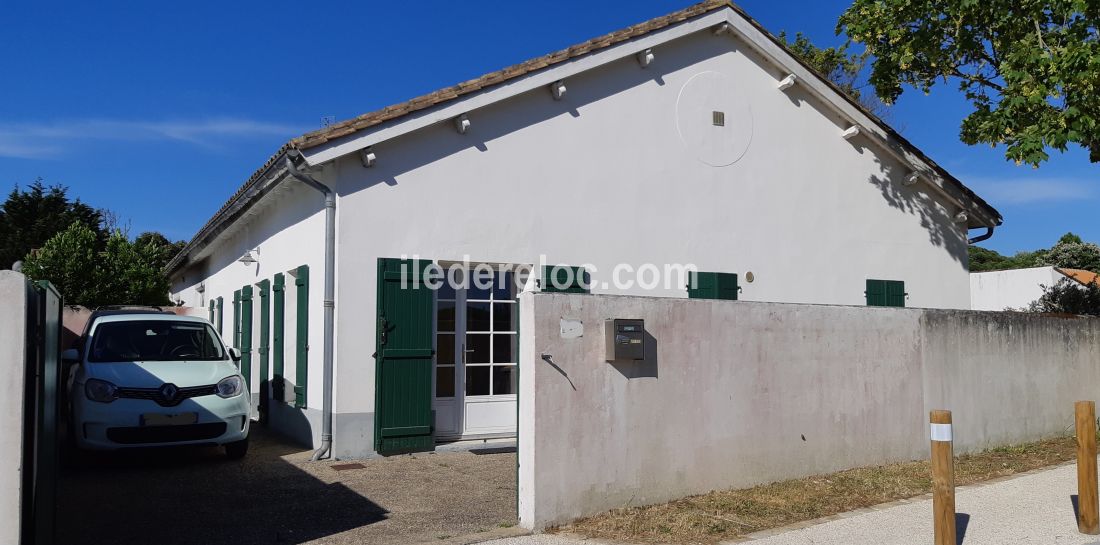 Photo 4: An accomodation located in La Couarde-sur-mer on ile de Ré.