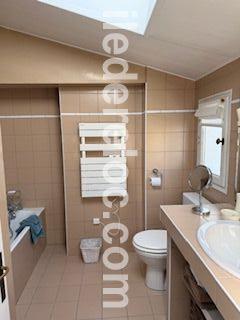 Photo 12: An accomodation located in Les Portes-en-R&eacute; on ile de R&eacute;.