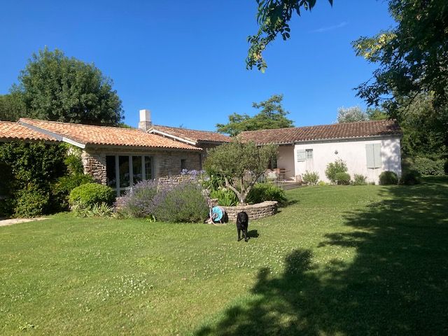 Photo 5: An accomodation located in Les Portes-en-Ré on ile de Ré.