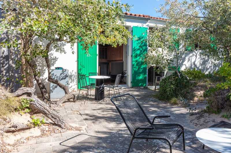 Photo 7: An accomodation located in Le Bois-Plage-en-Ré on ile de Ré.