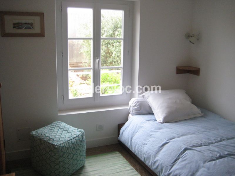 Photo 15: An accomodation located in Saint-Cl&eacute;ment-des-Baleines on ile de R&eacute;.
