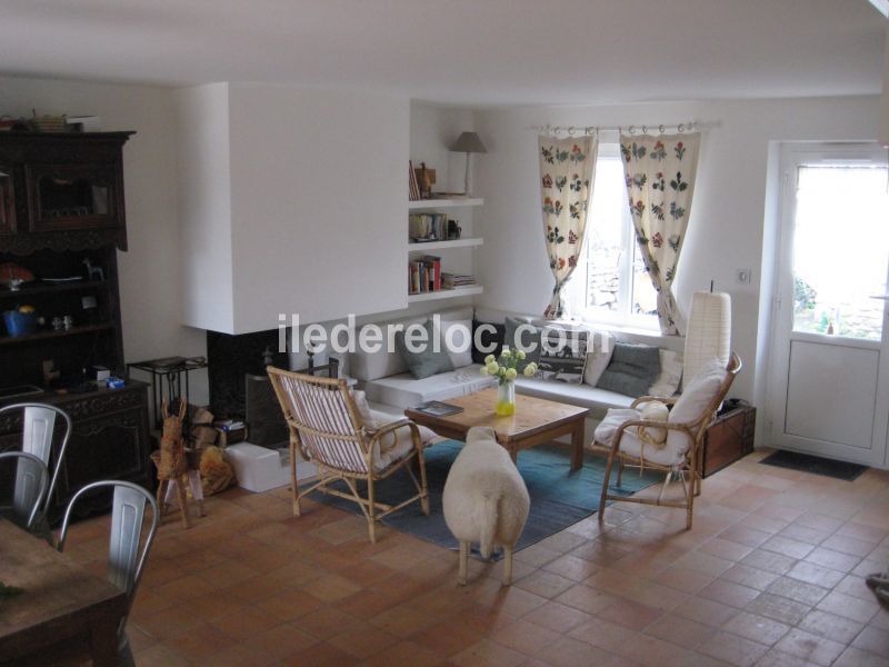 Photo 7: An accomodation located in Saint-Cl&eacute;ment-des-Baleines on ile de R&eacute;.