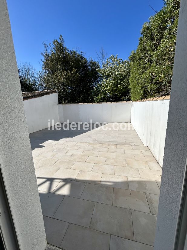 Photo 9: An accomodation located in La Couarde-sur-mer on ile de R&eacute;.