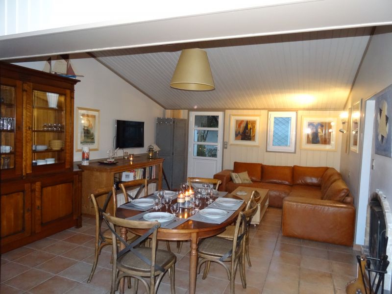 Photo 4: An accomodation located in La Flotte-en-Ré on ile de Ré.