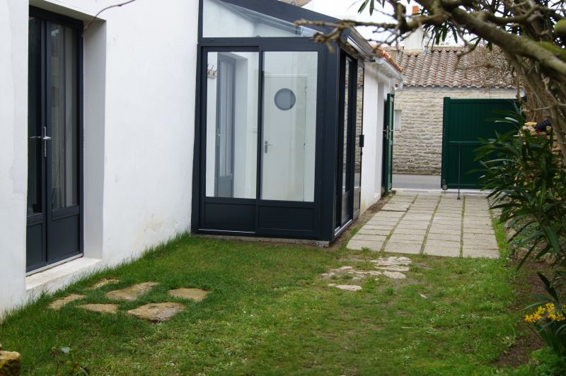 Photo 2: An accomodation located in Les Portes-en-Ré on ile de Ré.