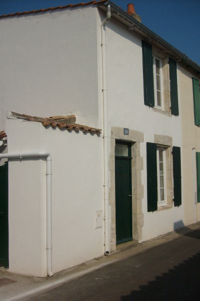 Photo 1: An accomodation located in Les Portes-en-Ré on ile de Ré.