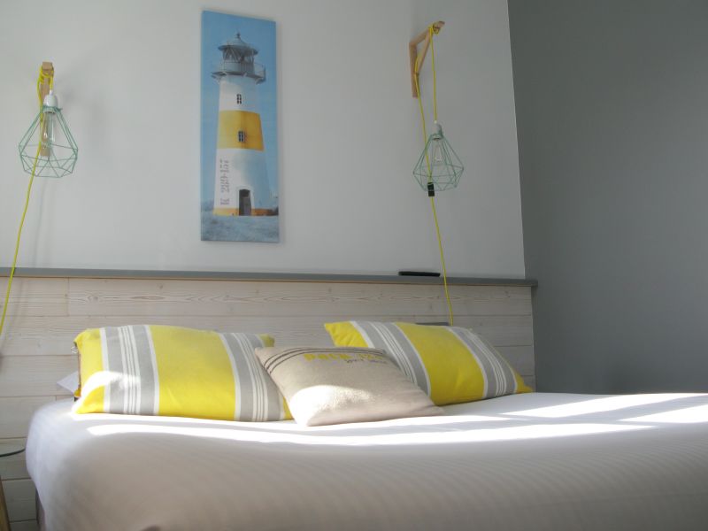 Photo 12: An accomodation located in Saint-Martin-de-Ré on ile de Ré.