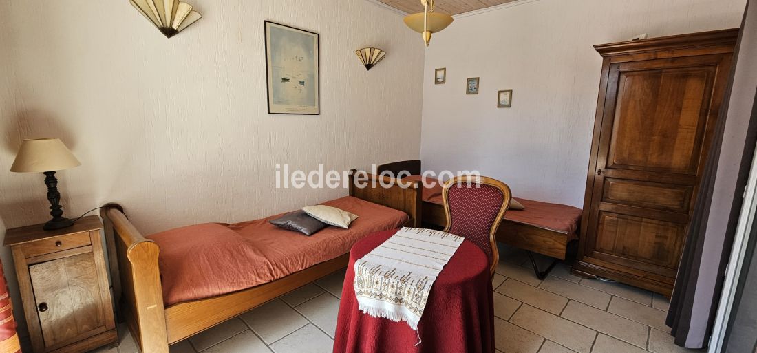 Photo 9: An accomodation located in Sainte-Marie-de-R&eacute; on ile de R&eacute;.