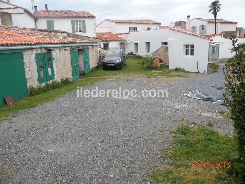 Photo 8: An accomodation located in La Flotte-en-Ré on ile de Ré.